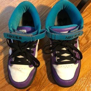 Elise Nike id sneakers